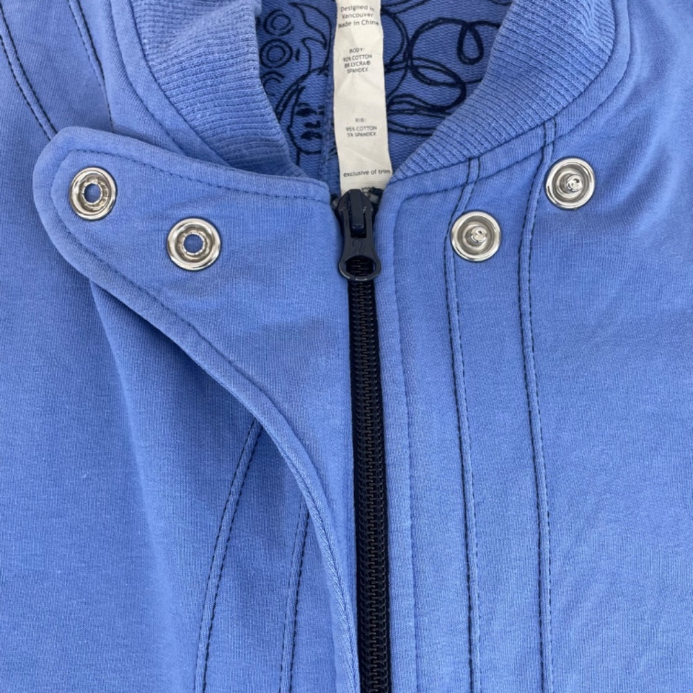 Lululemon Zip Sweater Blue Snap Women 8 VINTAGE - Picture 11 of 16